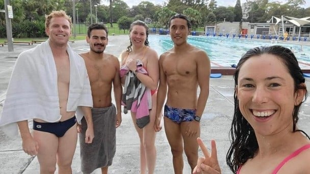 马德钟儿子机械工程一级荣誉毕业 母亲遗憾外婆未能见证