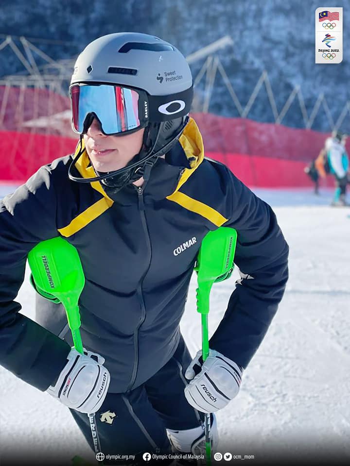 高山滑雪回转无法完赛 (杰菲里)提前结束冬奥之旅