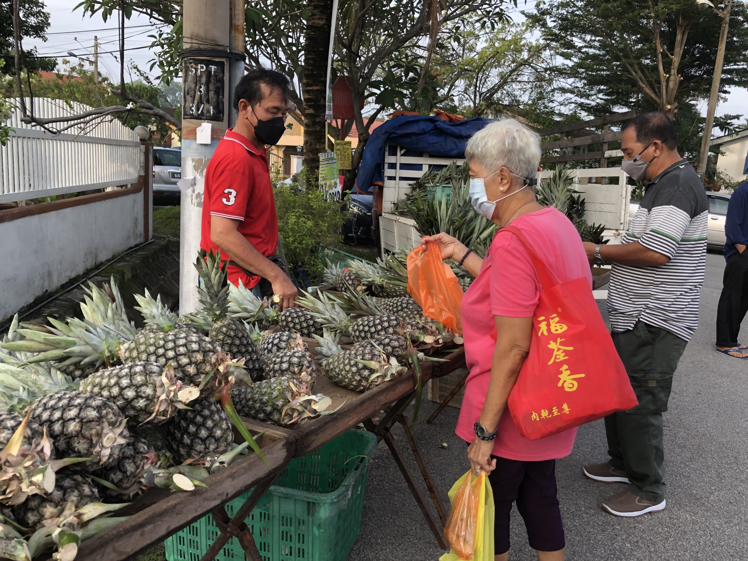 (大都会)买黄梨得旺来,年初九拜天公少不了它