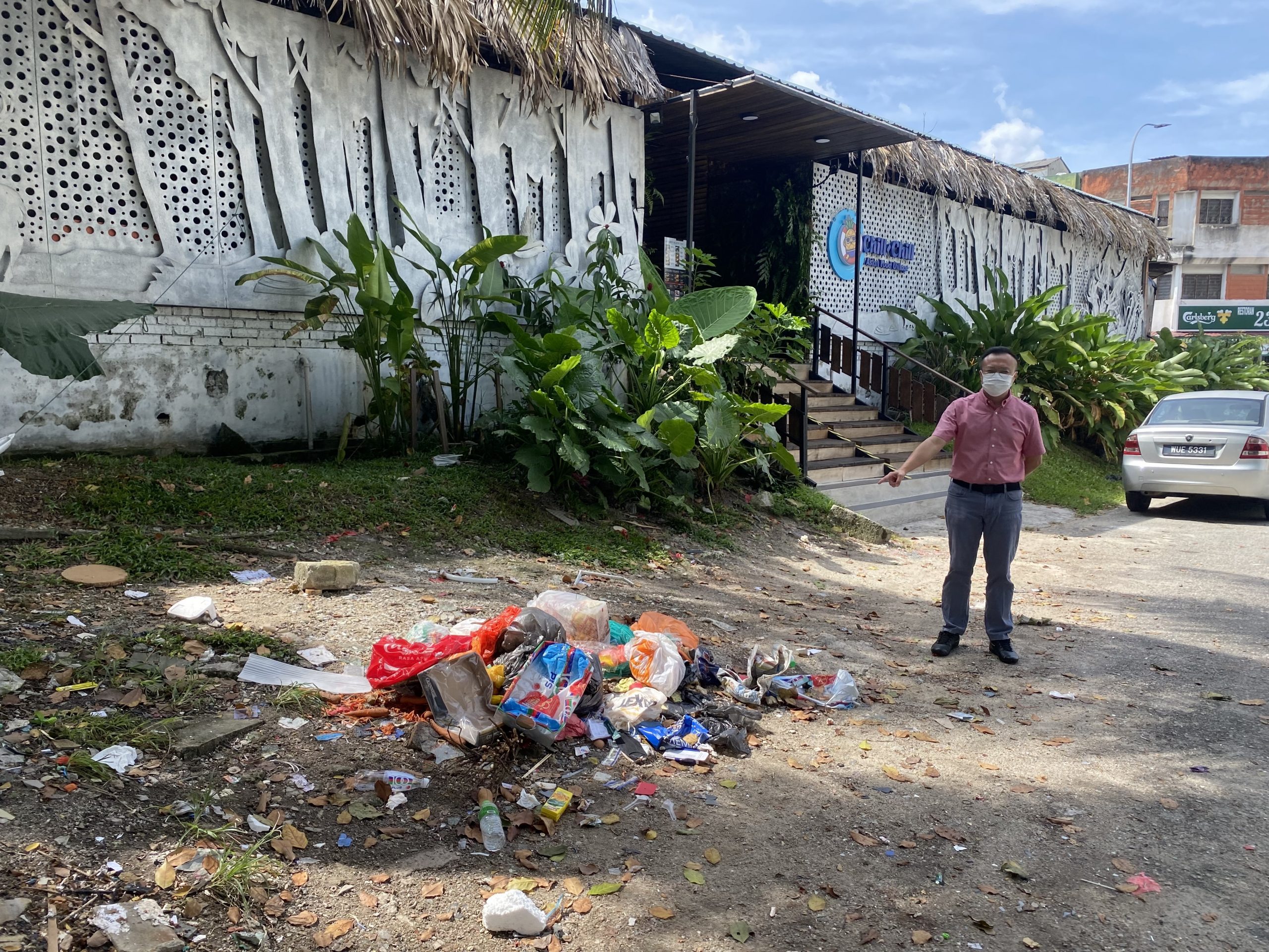 (大都会)/ME02头/新年前最后一分钟大扫除垃圾丢路边/4图+2补图