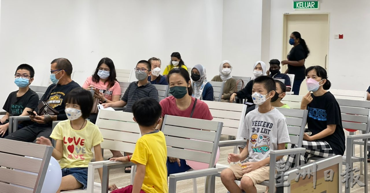 UCSI儿童接种计划开跑 首2小时300孩童接种