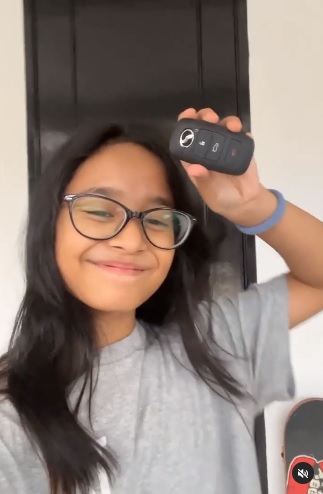 13岁小舞者购车奖励自己 “不是吹牛是激励自己要勇敢”