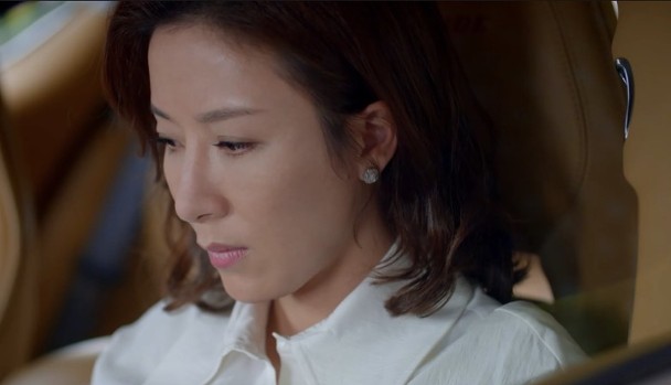 30秒车厢戏晒4个层次演技 网赞杨茜尧“最佳奸角”	