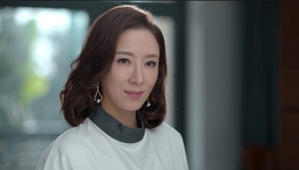 30秒车厢戏晒4个层次演技 网赞杨茜尧“最佳奸角”	