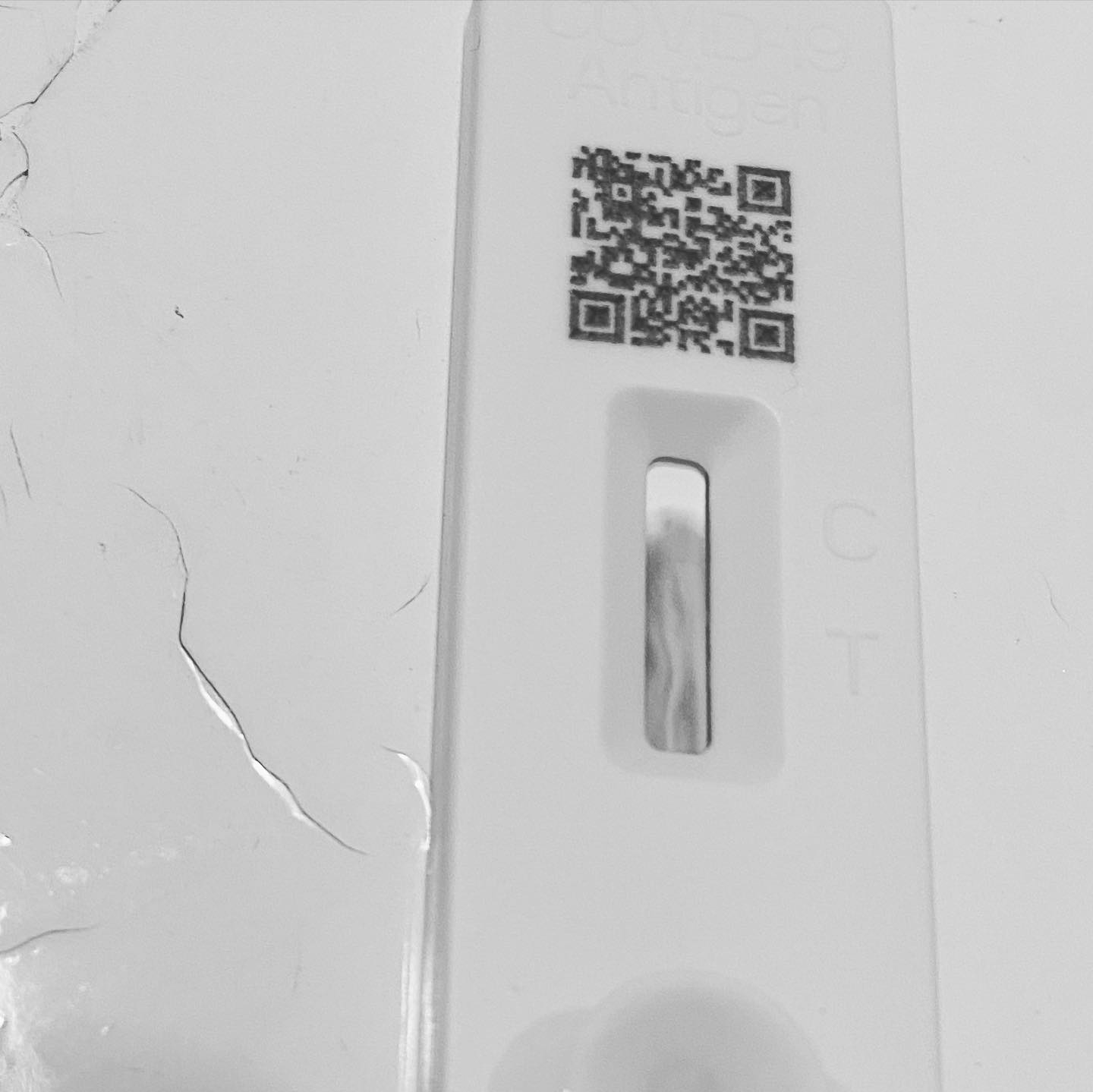 4次快筛呈阴性 MELODY DJ温慧茵做PCR转阳