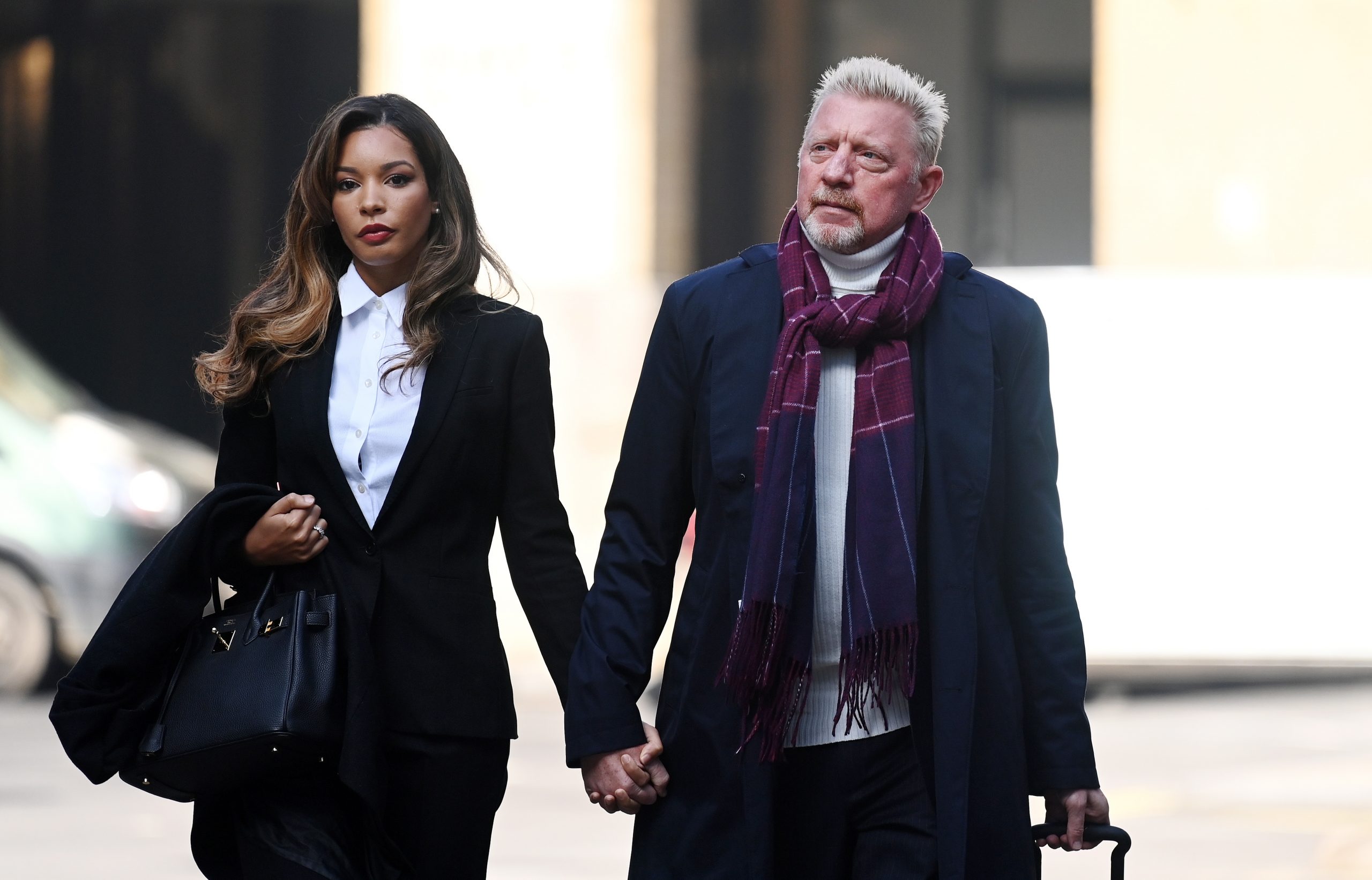 6届大满贯冠军逃税定罪 贝克尔奖杯被拍卖还债