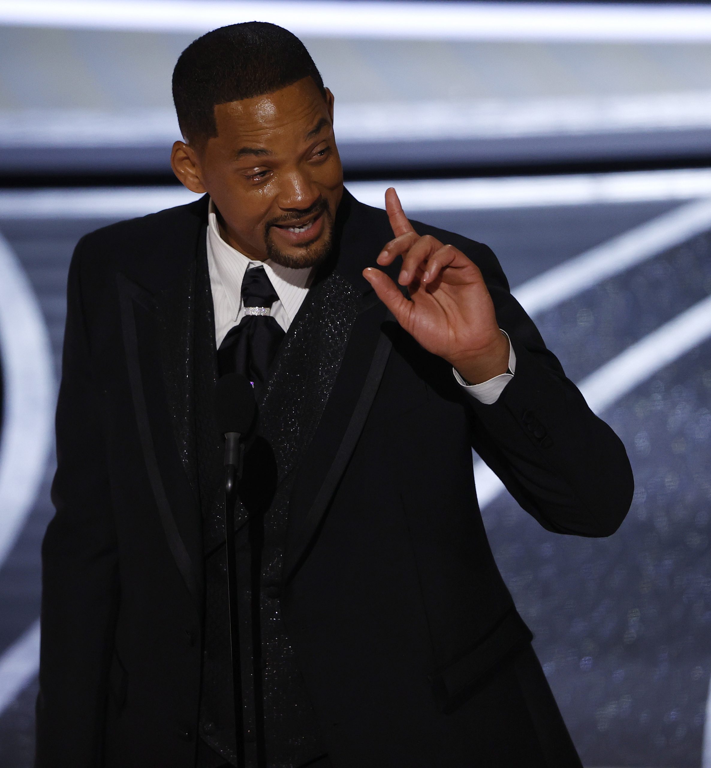 94届奥斯卡丨韦尔史密夫揍人后哭捧影帝  洁西卡卓丝婷封后