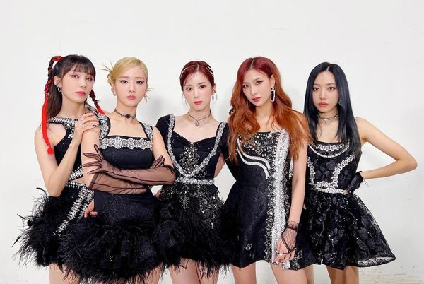 Apink 5人全确诊 本月少女12人仅1人幸免