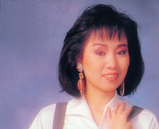 ​61岁林淑容冻龄美貌曝光  歌迷好友敲碗开唱