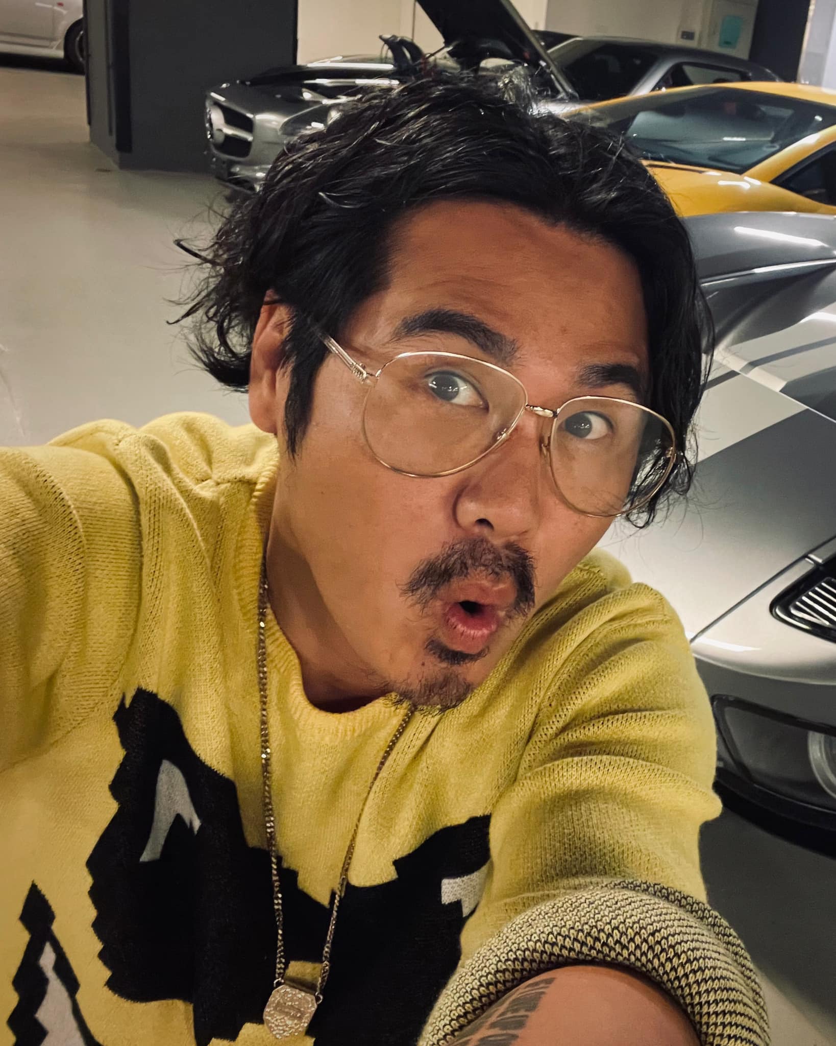 曹格挺新科影帝甩巴掌 被酸“你最喜欢做的事”