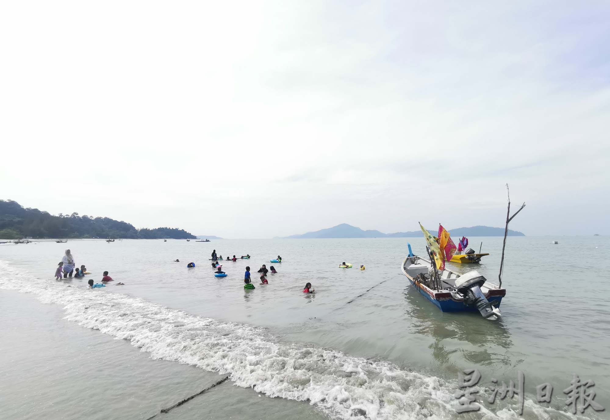 ★3月11日刊登/大霹雳封底主文/【疫游霹雳】/七湾海滩 从寂寂无闻到旅游热区