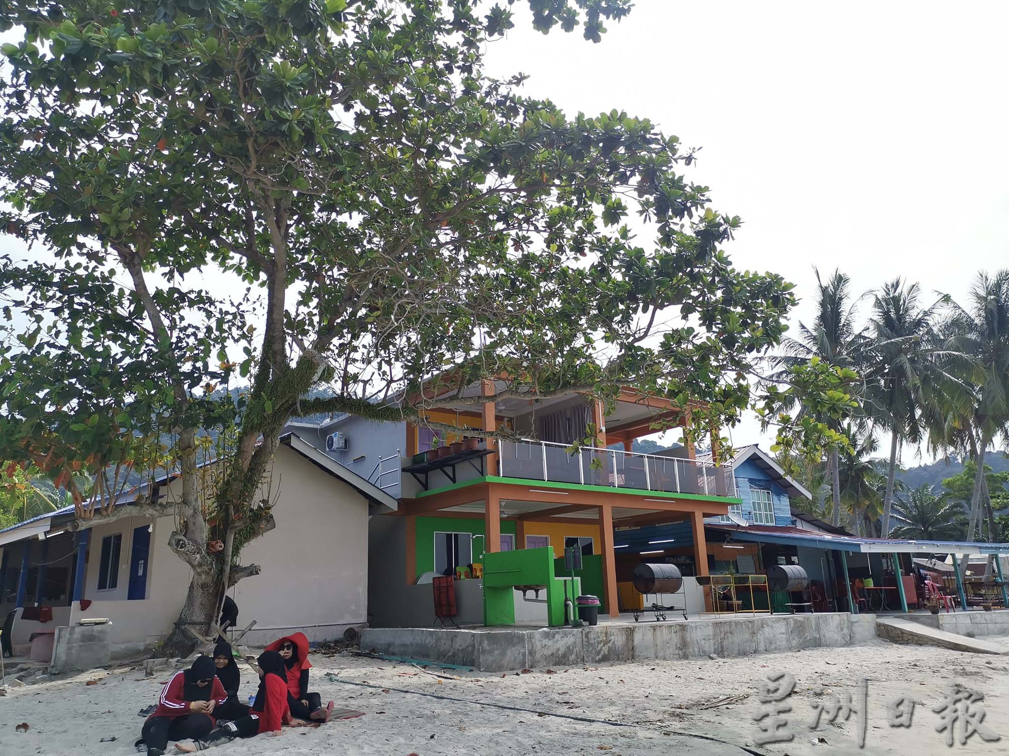 ★3月11日刊登/大霹雳封底主文/【疫游霹雳】/七湾海滩 从寂寂无闻到旅游热区