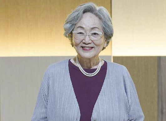 《海岸村恰》84岁金英玉确诊 首次主演电影取消发布会