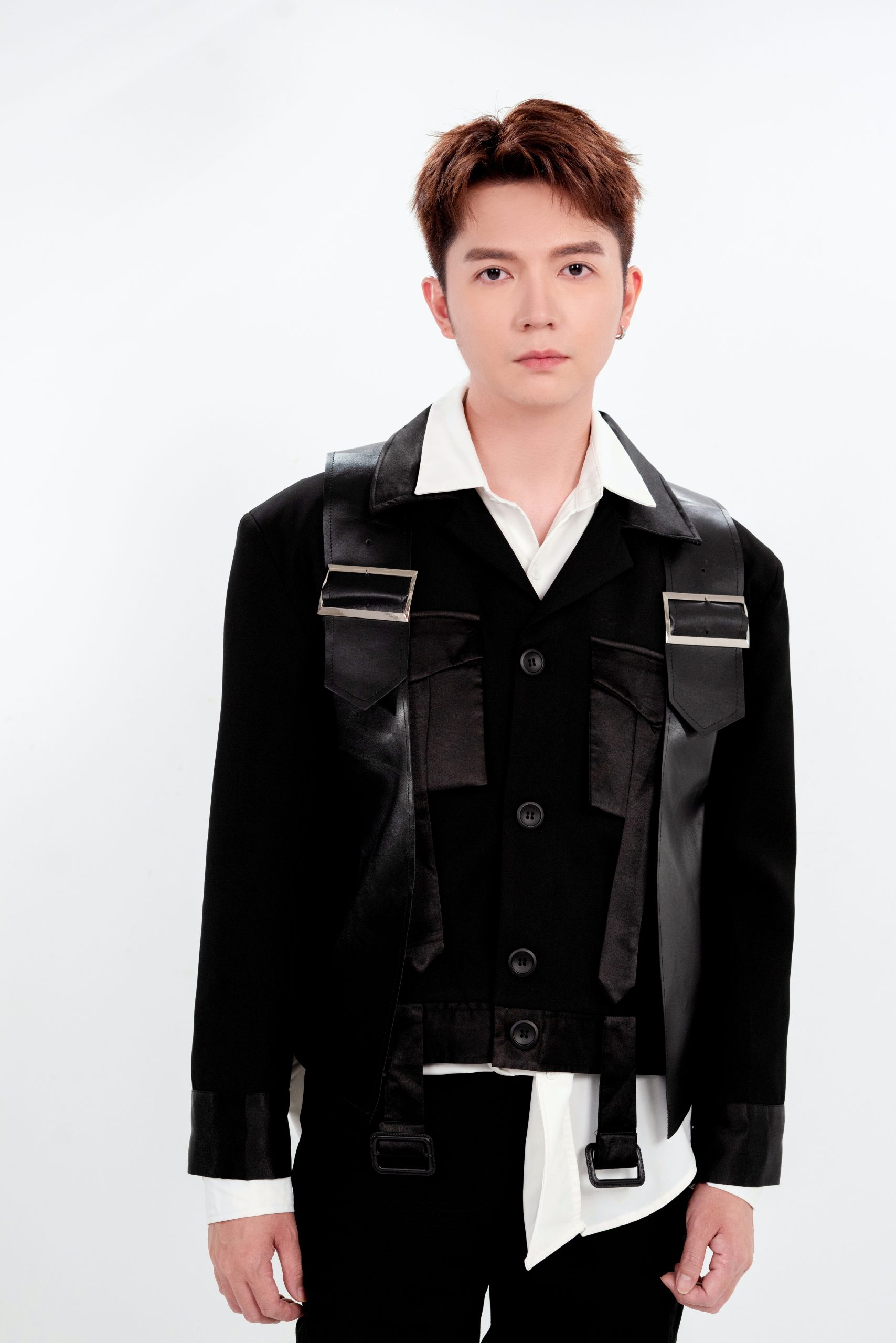 《Earth Hour音乐会》326关灯1小时演唱 李佳欢回马献处女秀	