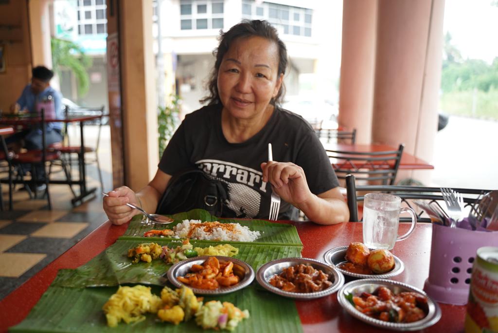 三八妇女节系列(下):不畏艰辛做好服务 大体化妆师独当一面