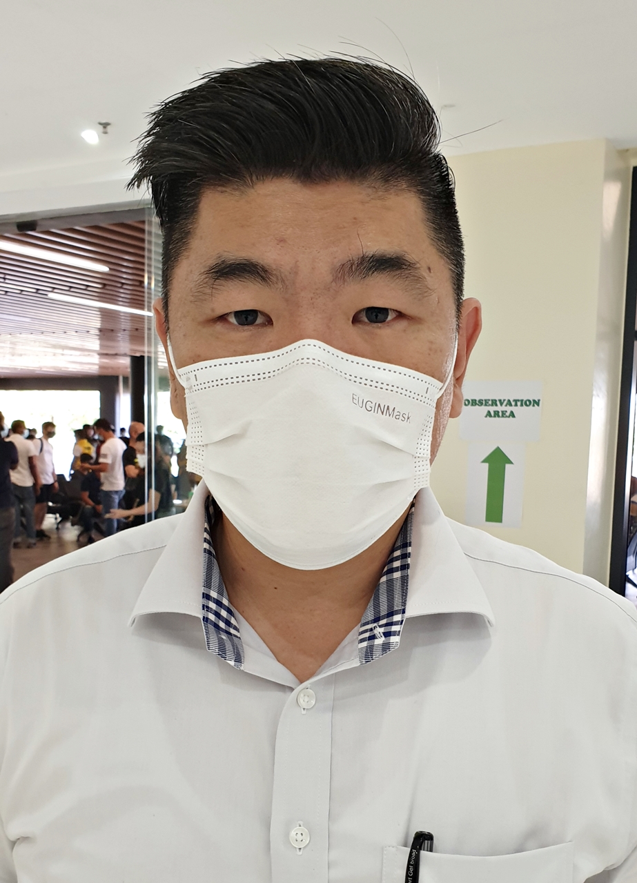 与冠病共存≠确诊无所谓 波服务中心严防疫