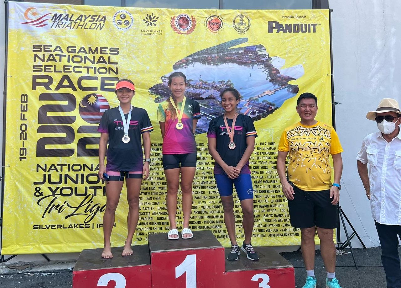 东运会铁人赛 大马4男4女B级参赛