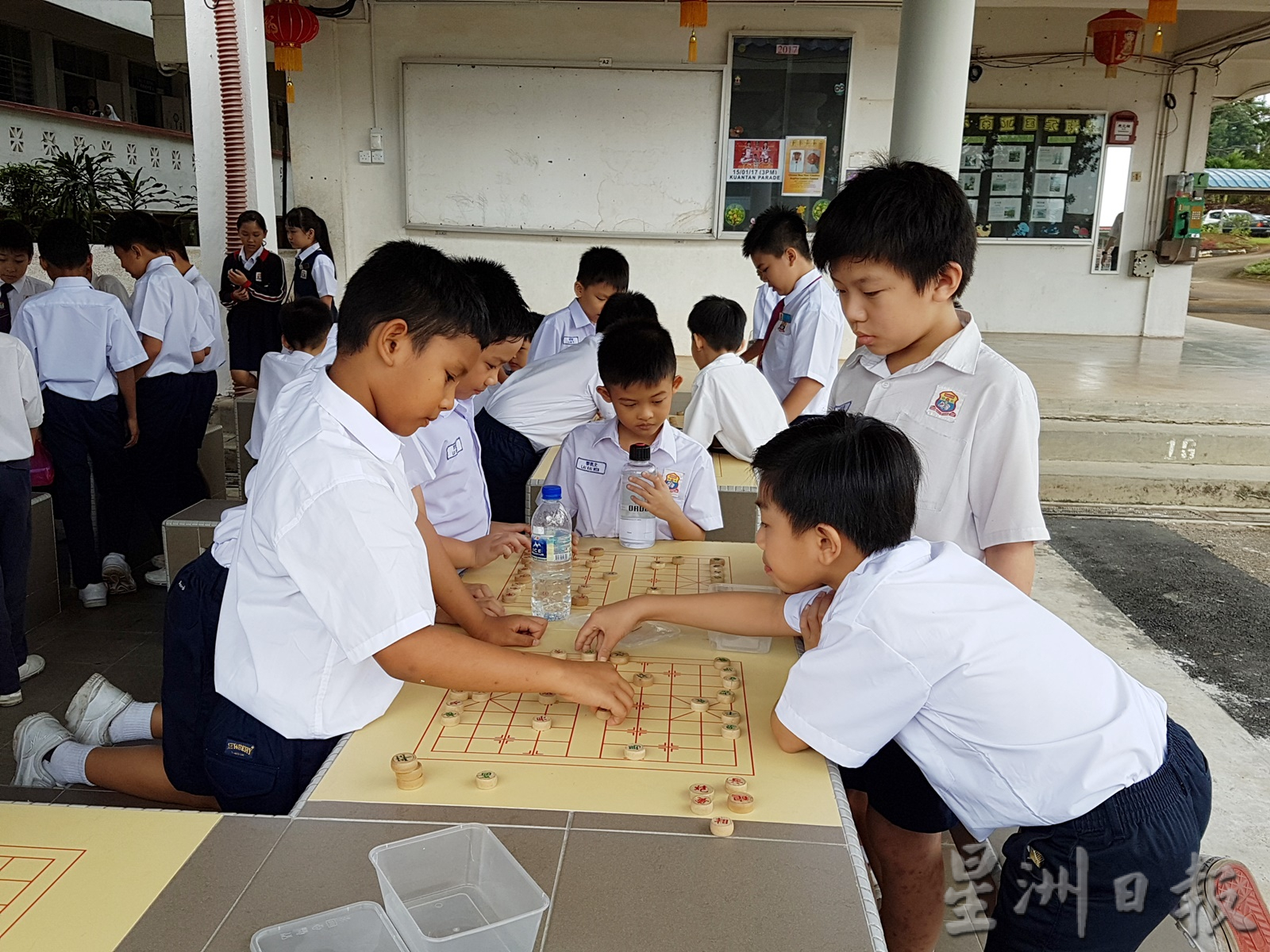 东：新学年恢复课外活动