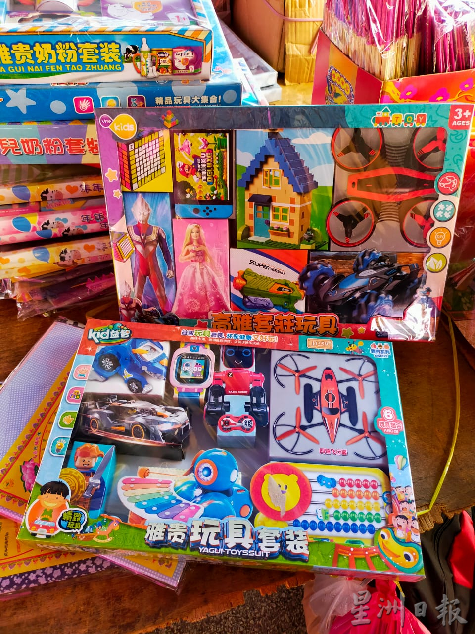 东：清明节祭品热卖