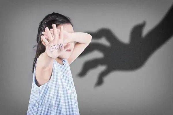 中国/专项行动打击 重庆严惩性侵未成年人犯罪