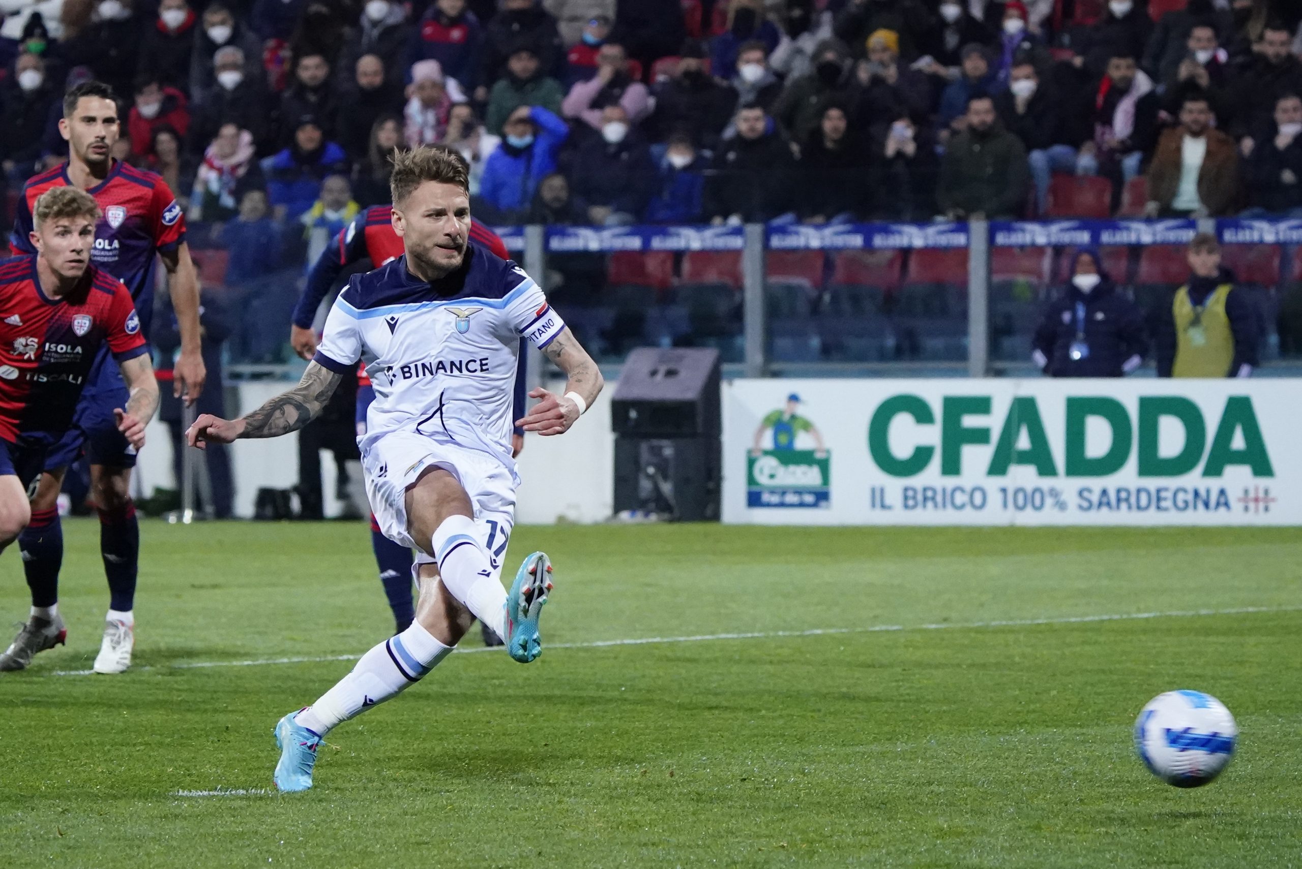 亚布拉罕连场破门 红狼双杀女神