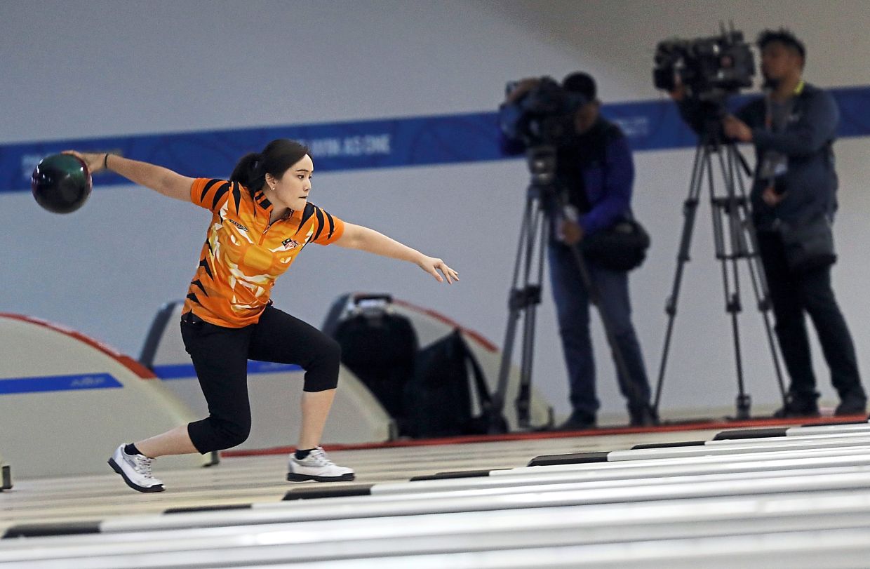 全国保龄球赛| 女子公开组领先群雄 冼丽莹剑指第4次封后