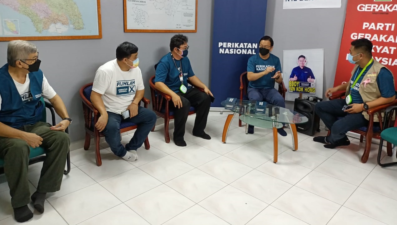 全国:刘华才促华社看清国阵及希盟执政时期带来破坏性行为