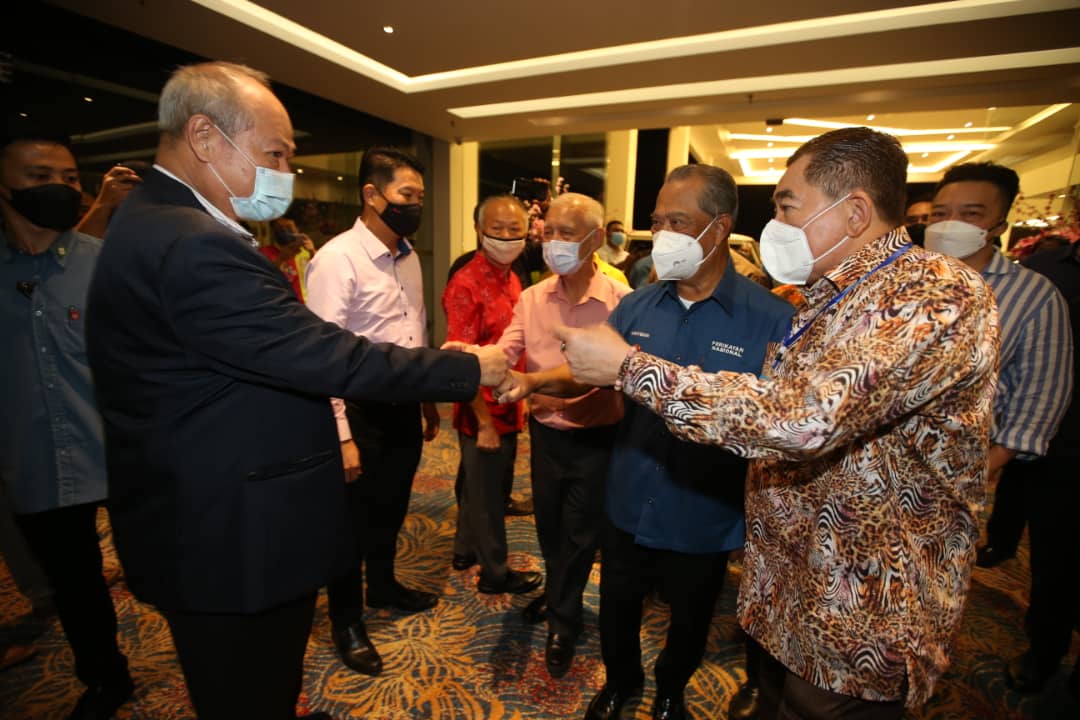 全国:新山企业家和华团领袖,应邀赴宴与慕尤丁交流