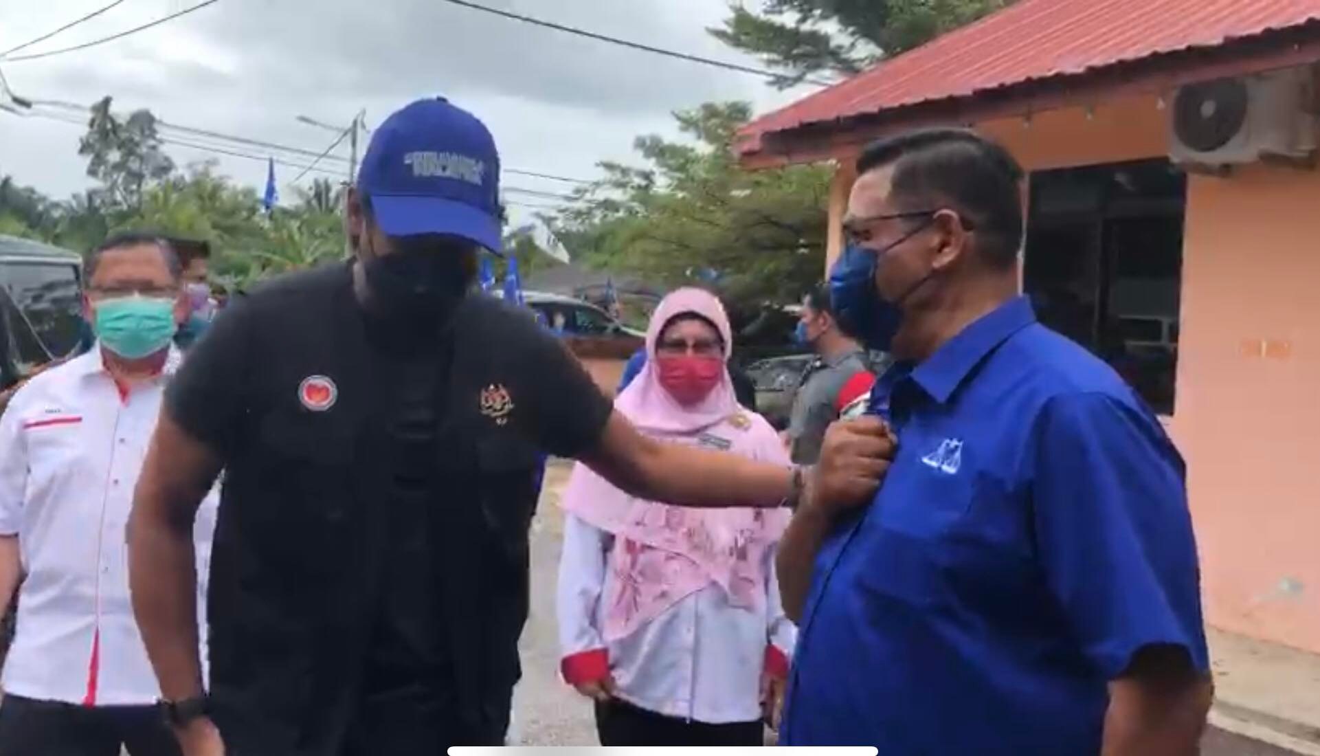 全国:新闻:凯里突想起SOP,收起蠢蠢欲动碰拳的右手