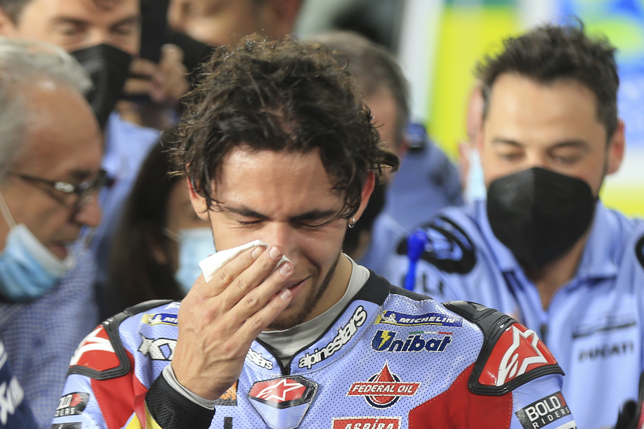 冠军献给已故老板  （巴斯迪亚尼尼）封王落泪