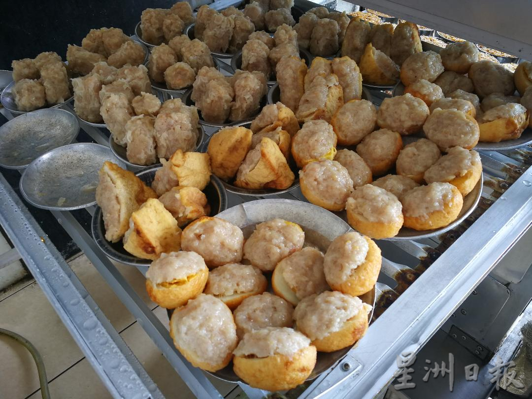 原料价暴增 生意艰难 商家:宁涨价 不减料