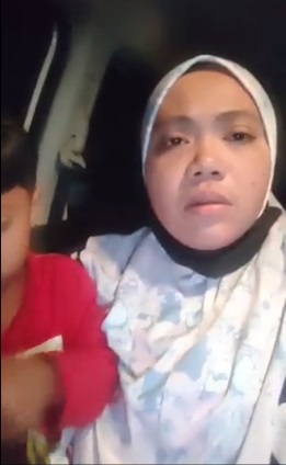 又抱著孩子直播道歉!火爆妈扮OKU闯祸“我只是开玩笑”