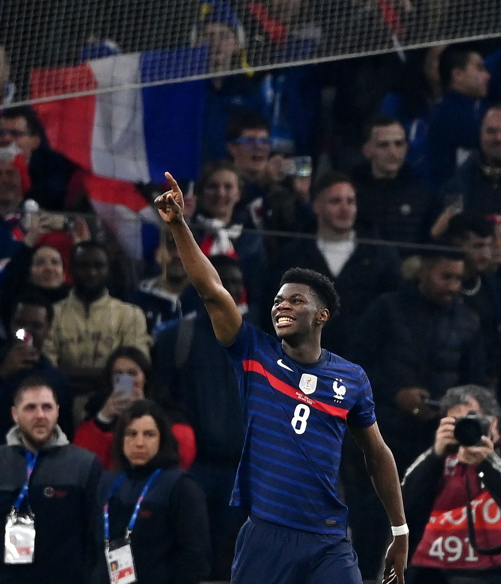 友谊赛| 吉鲁扳平赤瓦门尼绝杀  法国险胜象牙海岸