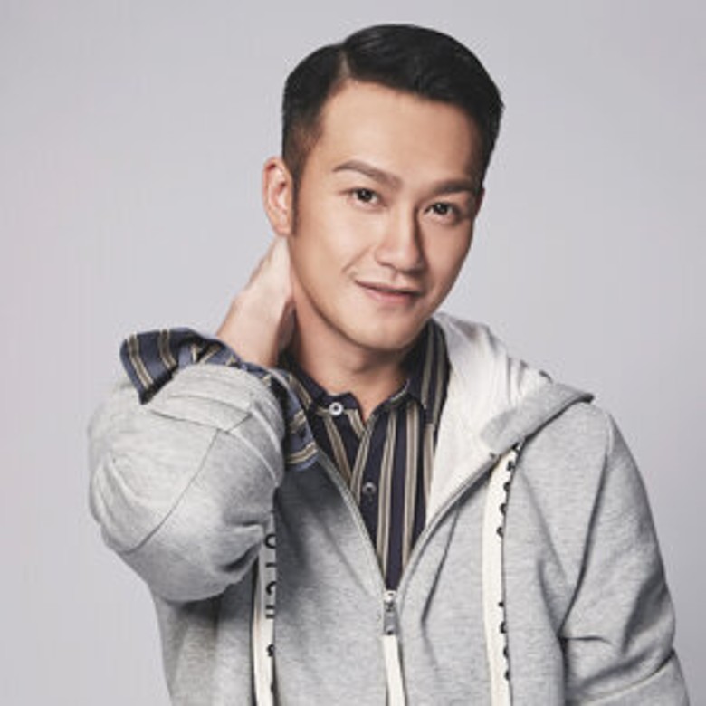 双喜临门! 吴浩康奉子成婚