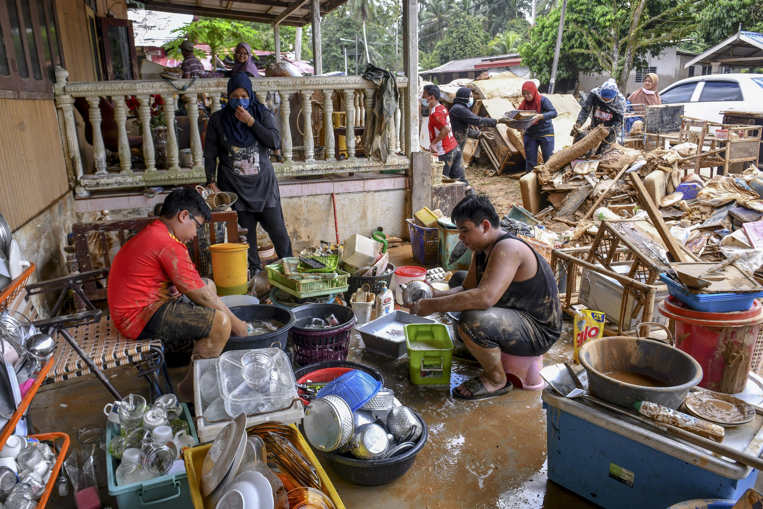 取代前稿/丹登水灾综合(傍晚数据)