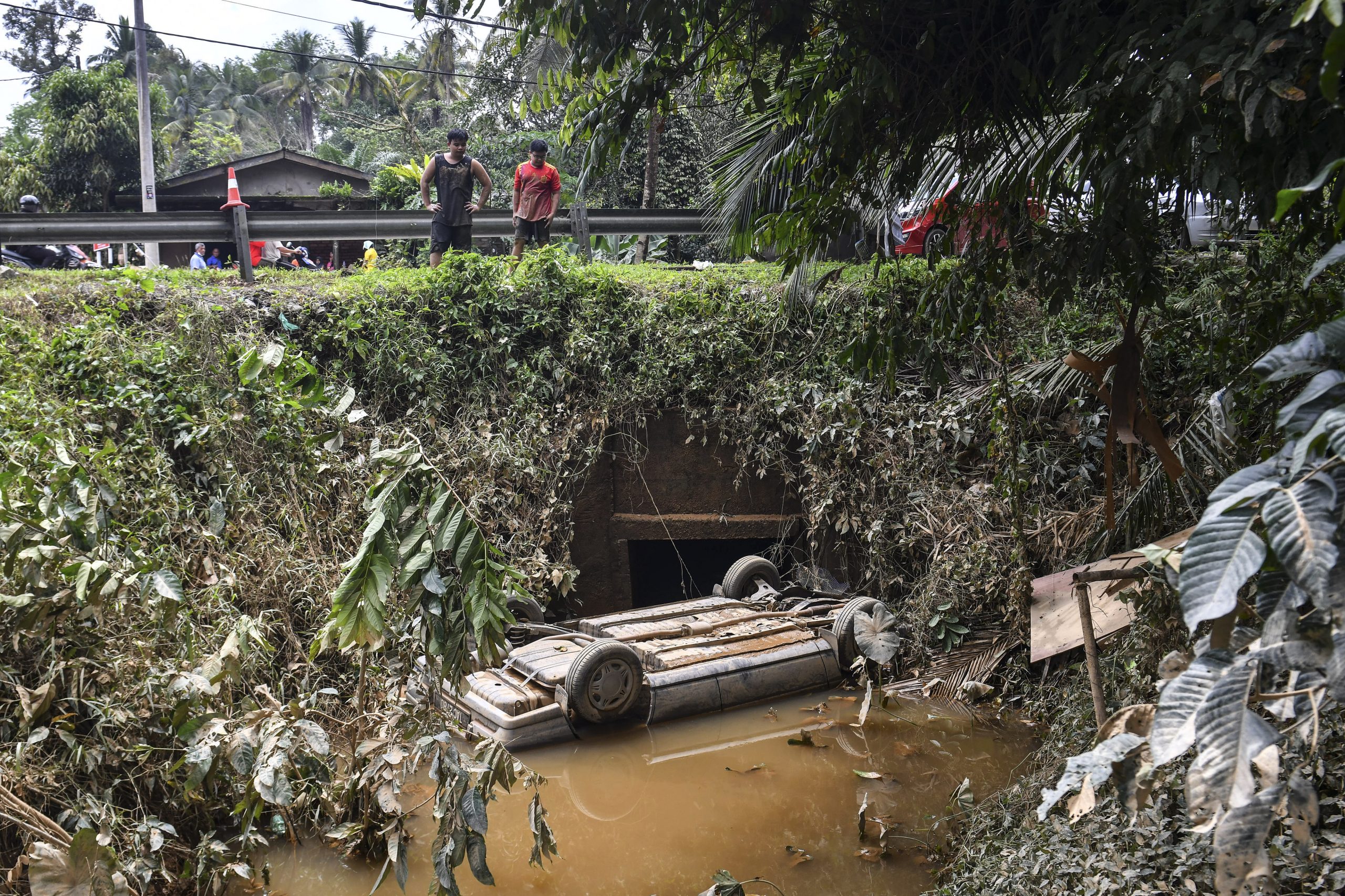 取代前稿/丹登水灾综合(傍晚数据)