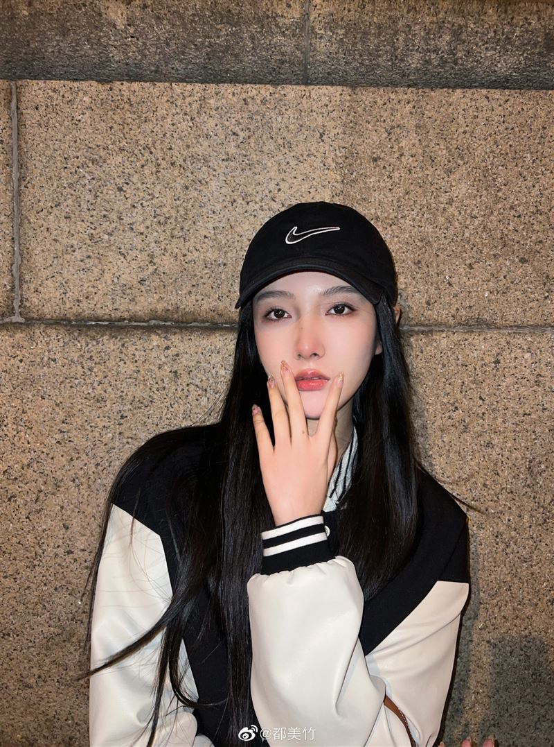 吴亦凡没诱骗未成年？  都美竹录音外流：吓唬他没证据