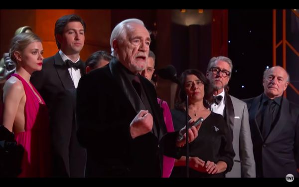 喜剧演员当乌克兰总统被嘲 美演员公开声援