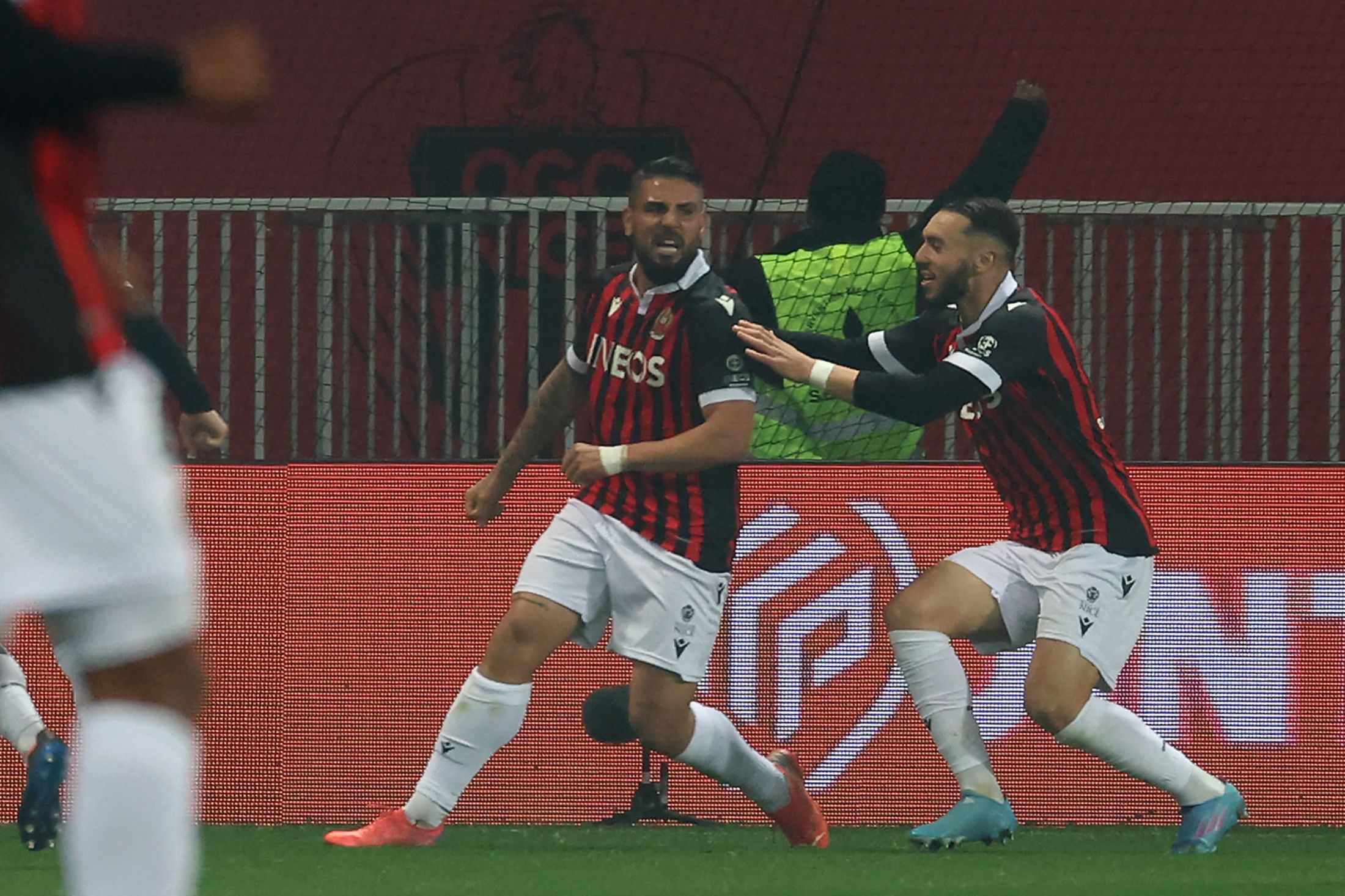 圣杰门不敌尼斯 梅西罕见0射门