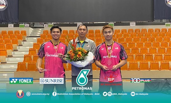 坚持7年终取得超级赛突破 (飞汀)放眼更大成就