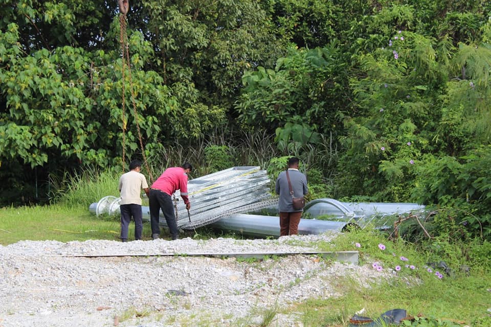 大都会:充公电讯塔建材、新古毛成功保村/5图