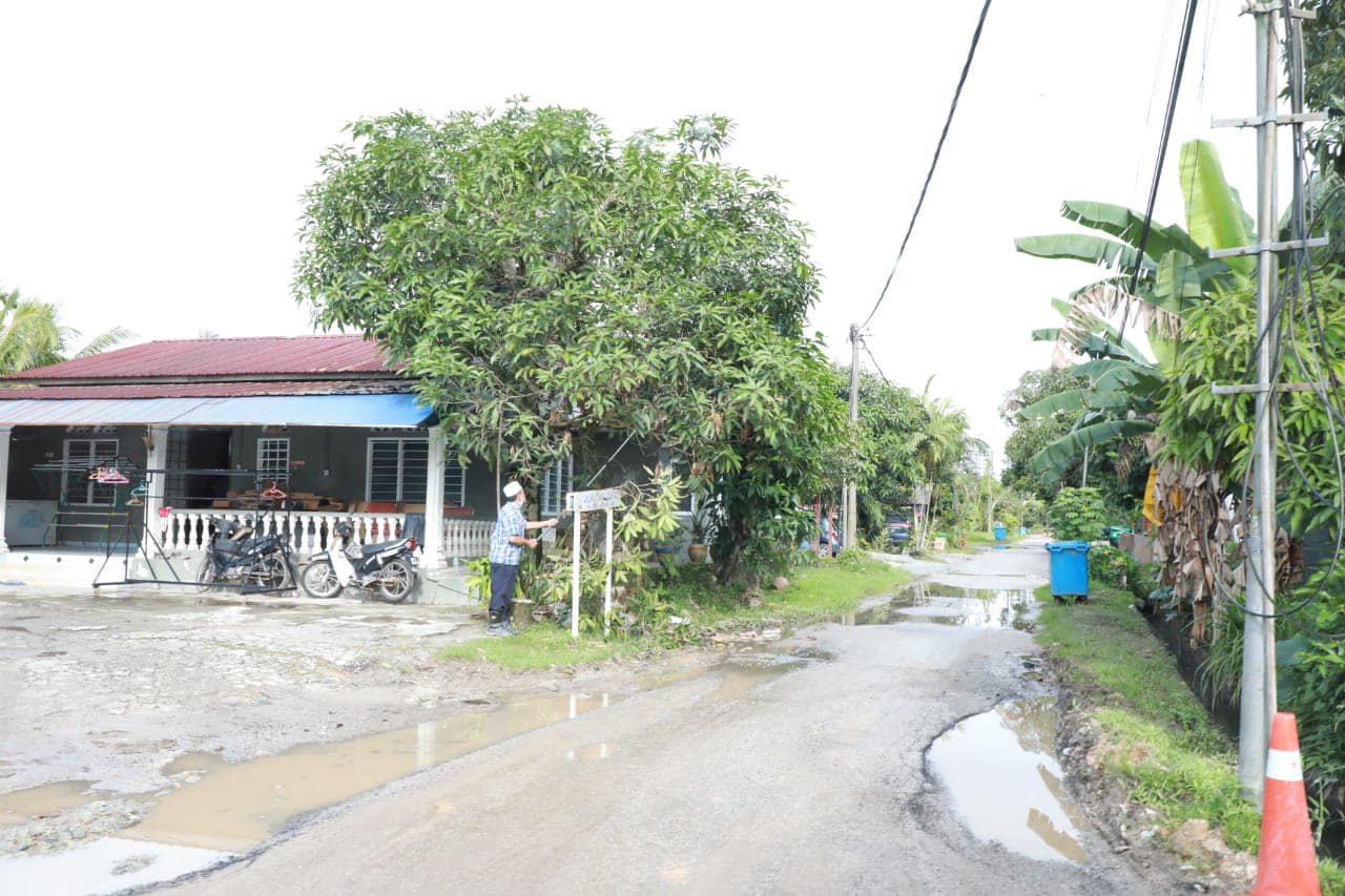 大都会/副文/跟进水灾