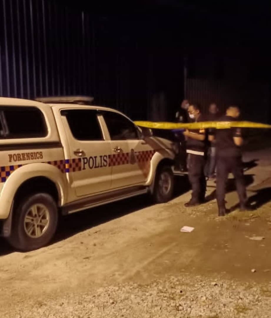 大都会:双胞胎兄弟因毒品起冲突弟惨遭兄刺死命案