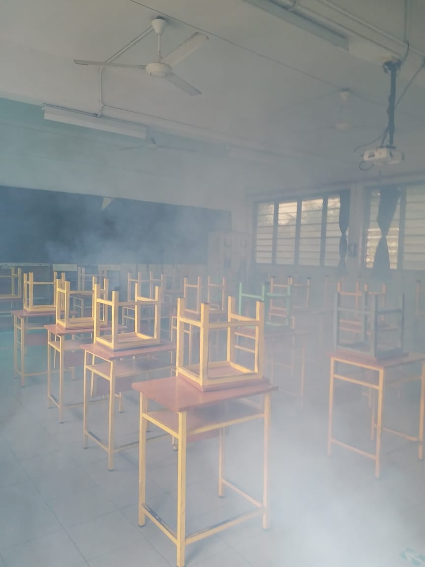大霹雳时事焦点/学校消毒 买校服理发 我们准备好开学了
