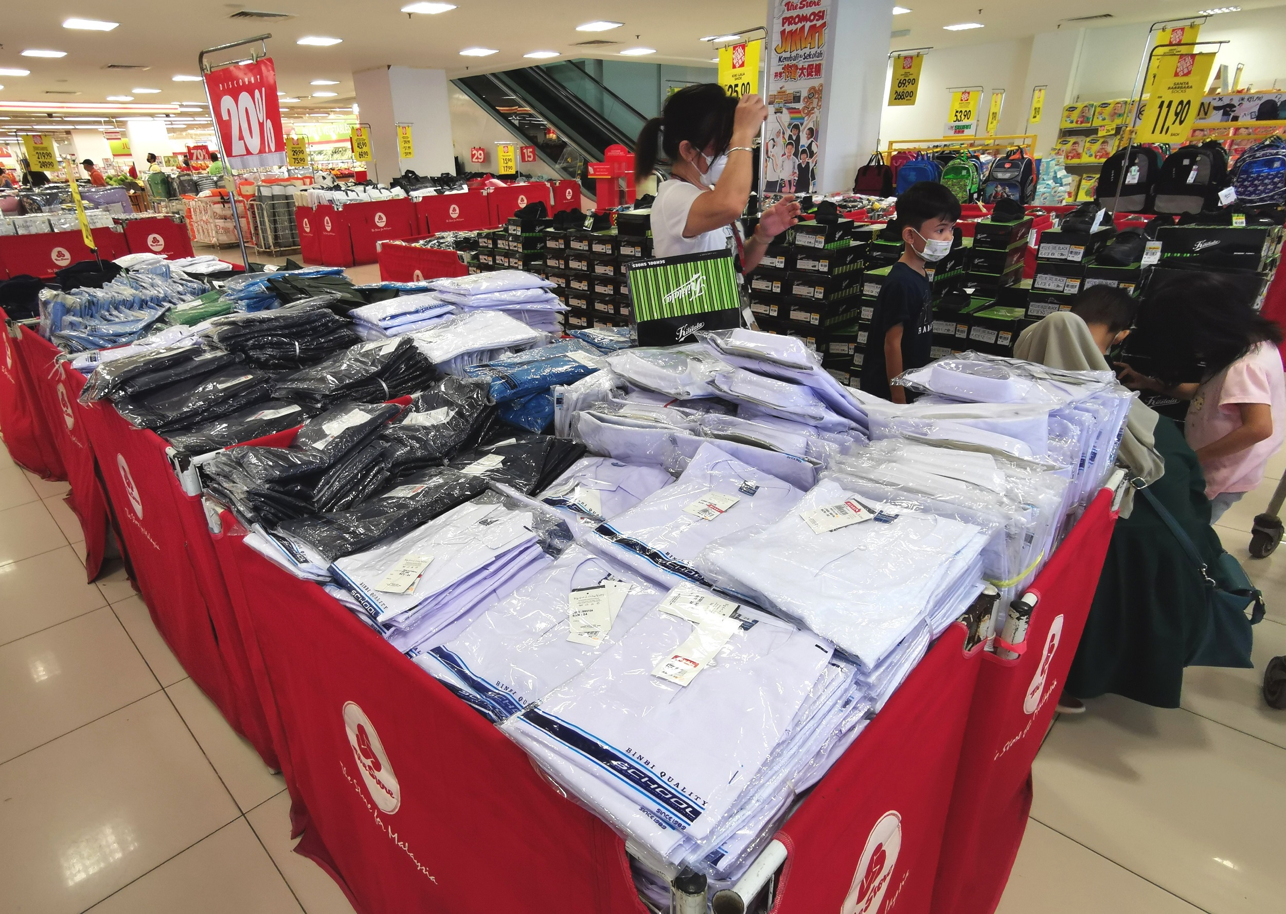 大霹雳时事焦点／学校消毒 买校服理发  我们准备好开学了 
