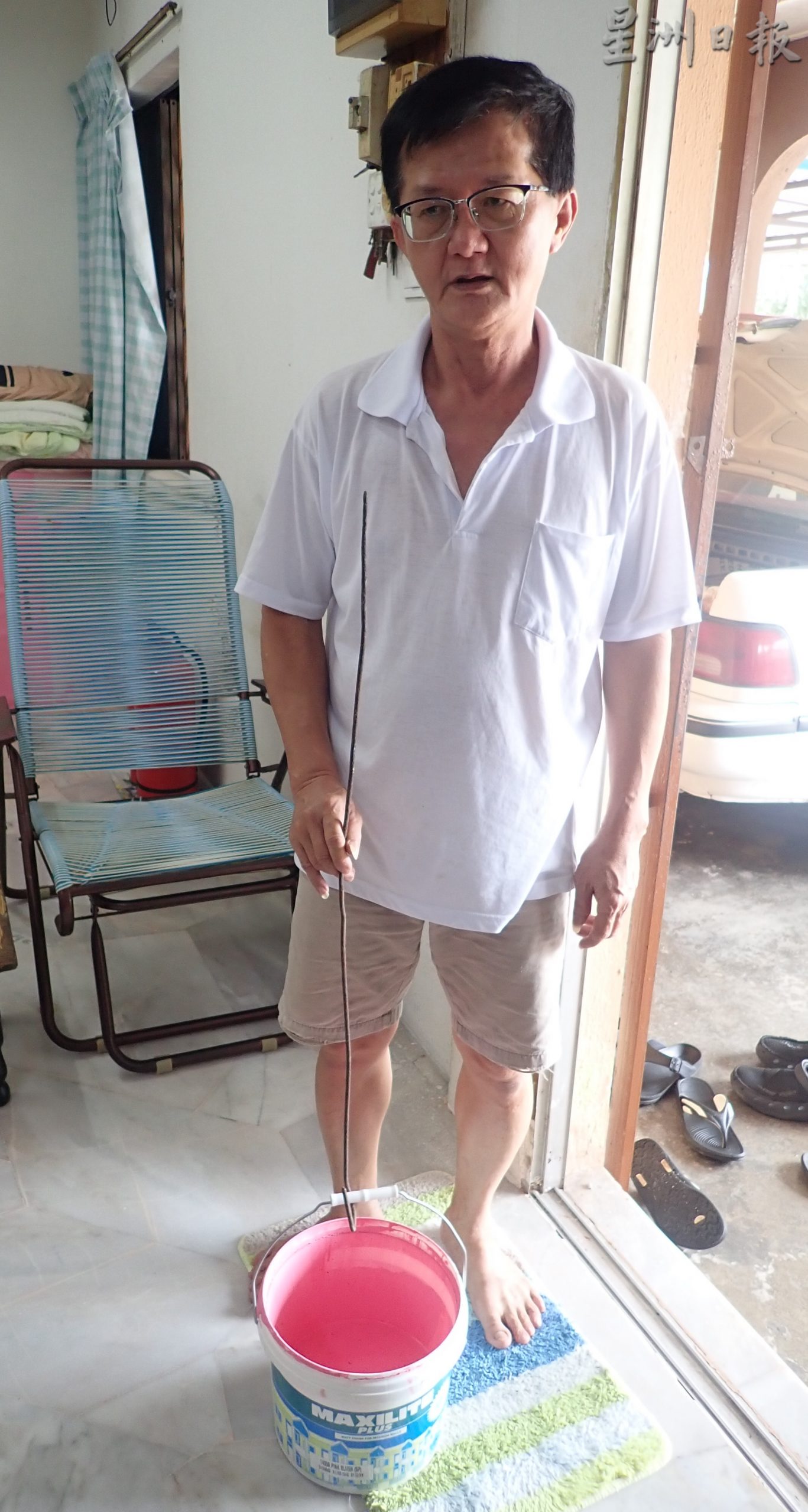 大霹雳时事焦点／小贩防阿窿跑腿烧屋 装闭路电视借狗备灭火筒