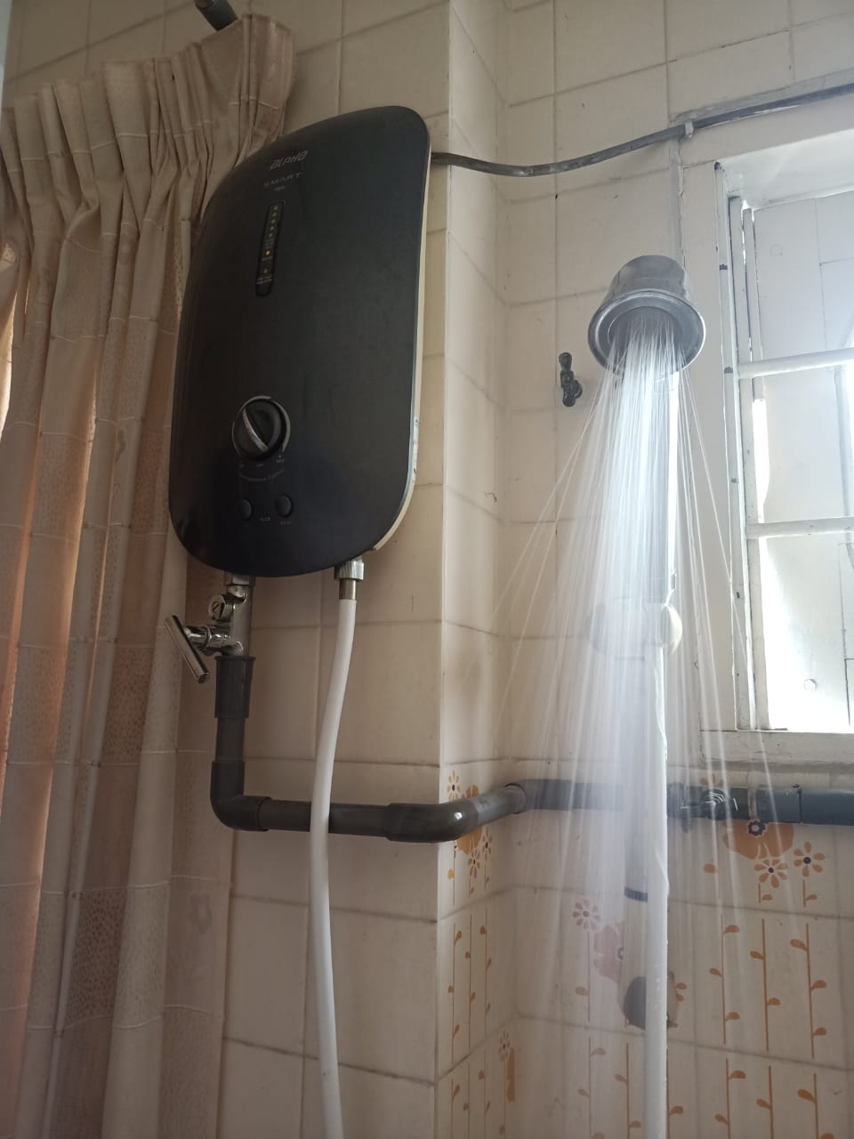 大霹雳时事焦点／梁佰超：须正确安装热水器 电插座电灯开关驳电不当
