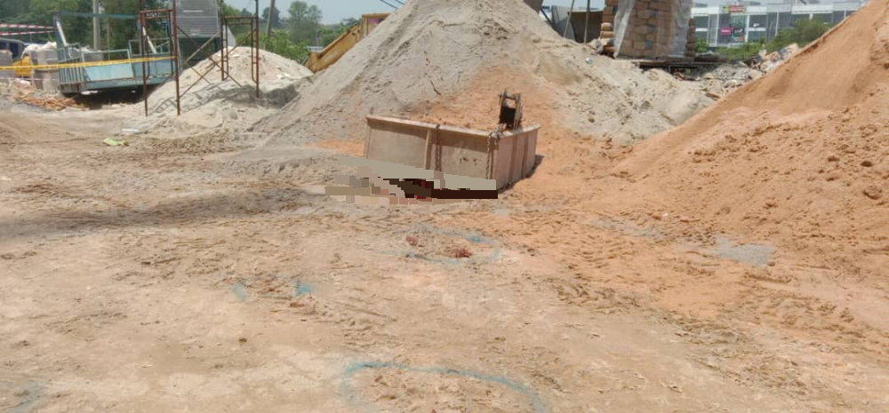 天降沙槽!孟加拉外劳惨被砸成肉泥