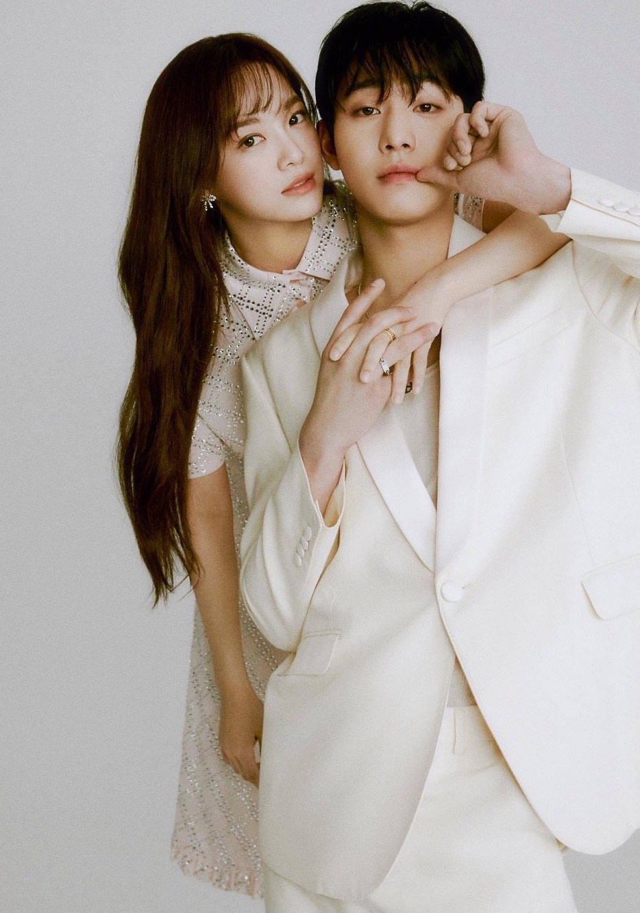 安孝燮《相亲》人气飙  IG涨粉破500万