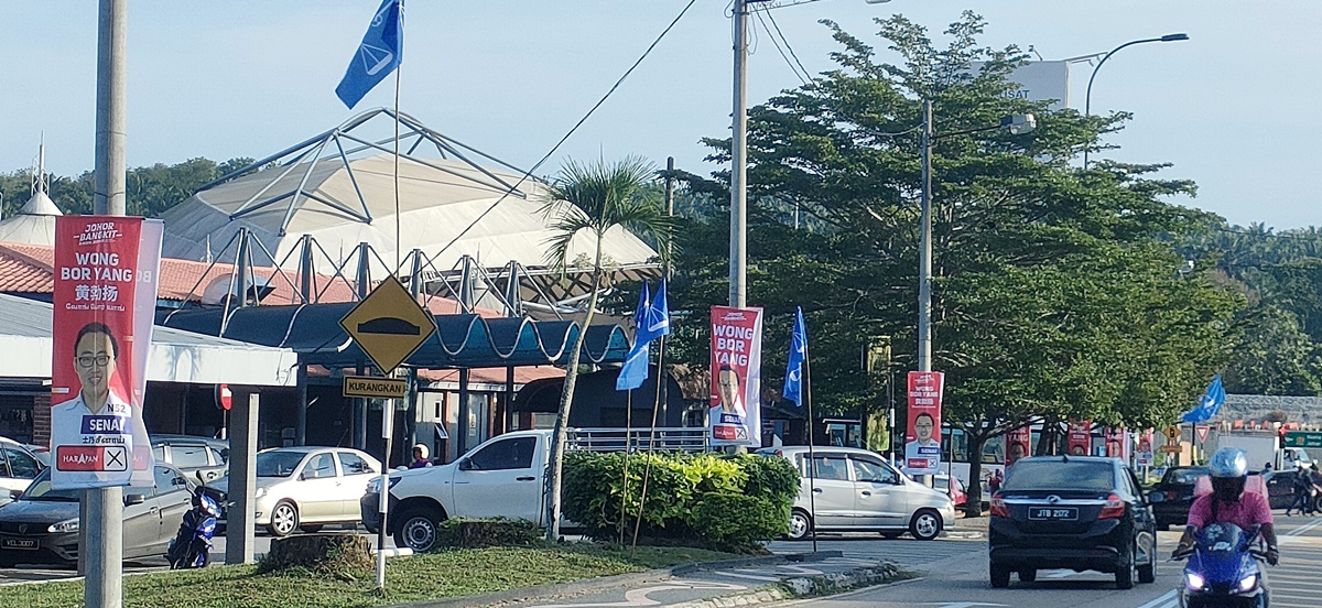 士乃掀前任党鞭三角战,天兵预料只是陪跑